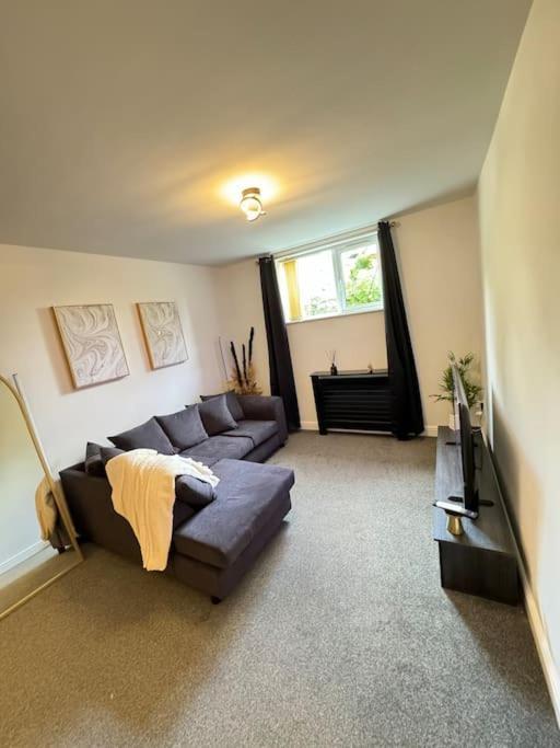 Luxury Cozy 3 Bed Apartment 5Mins From City - Free Parking! Nottingham Exteriör bild